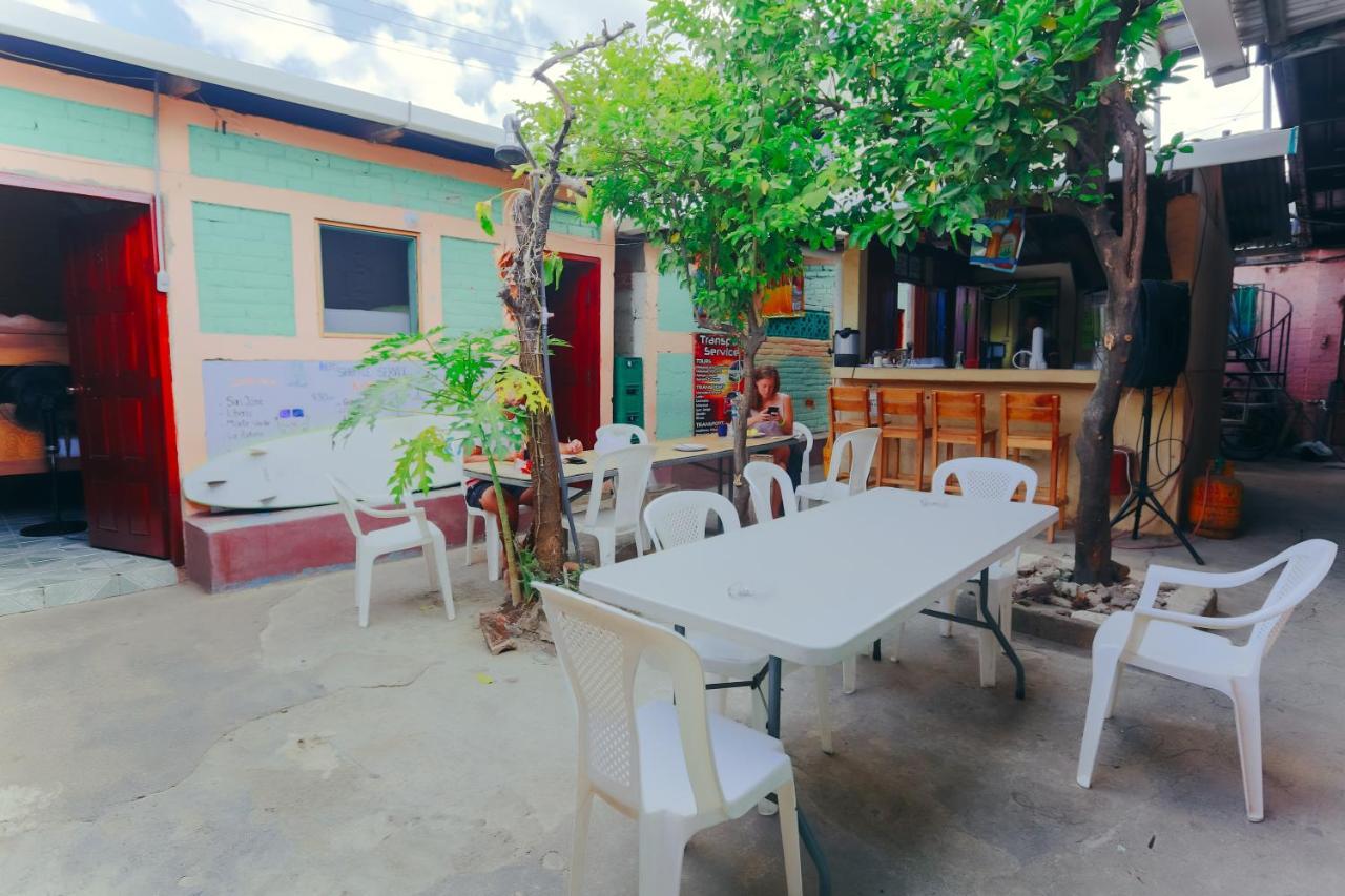 Hostal Los Chamos San Juan del Sur Exteriör bild